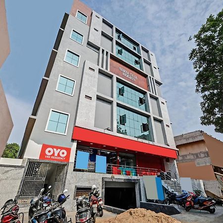Hotel O Vrk Residency Kurmannapalem エクステリア 写真