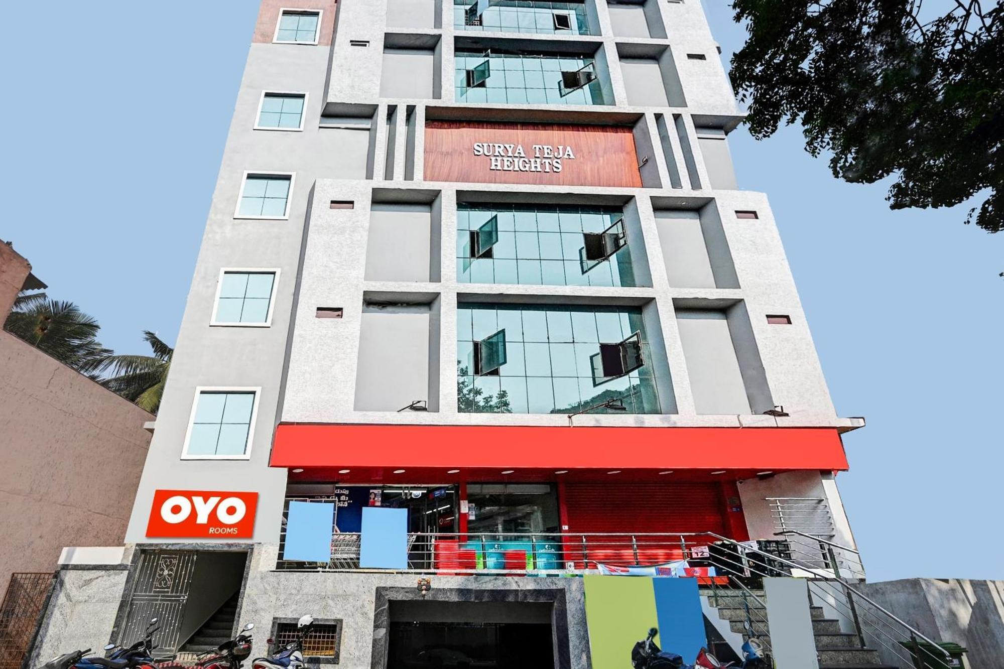 Hotel O Vrk Residency Kurmannapalem エクステリア 写真