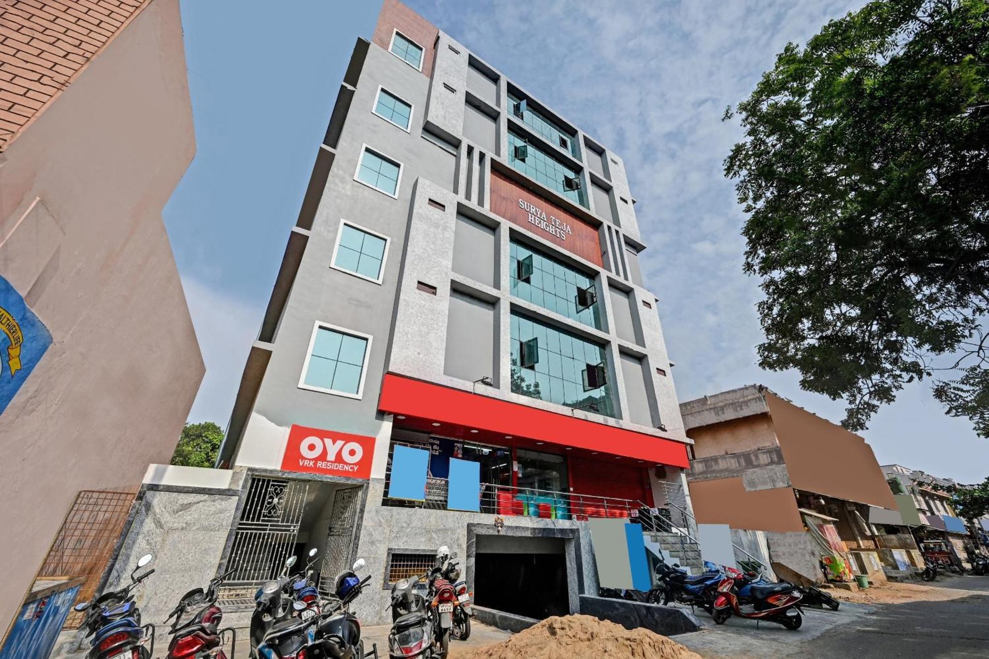 Hotel O Vrk Residency Kurmannapalem エクステリア 写真
