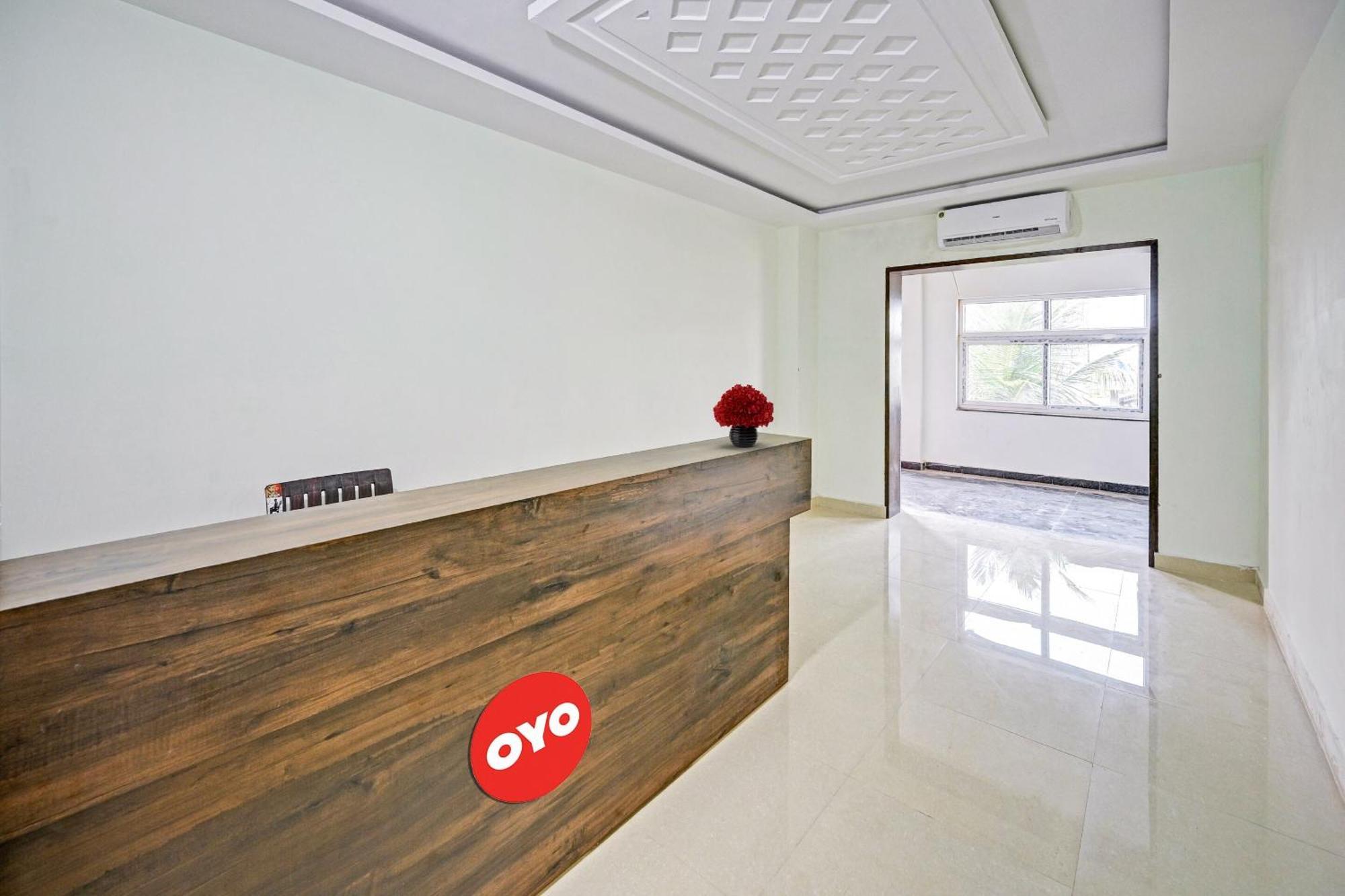Hotel O Vrk Residency Kurmannapalem エクステリア 写真